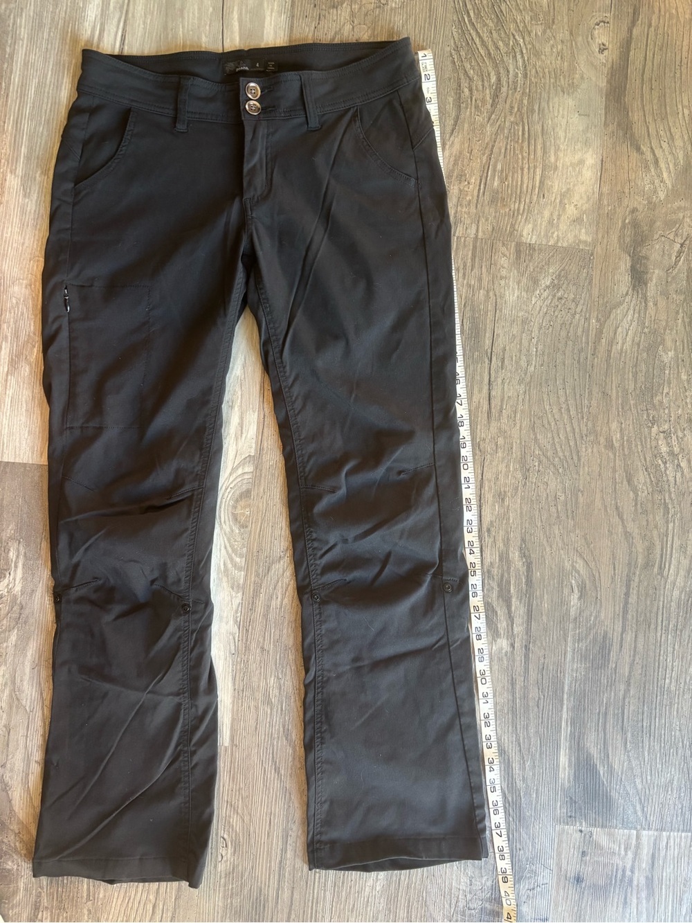Prana Women’s Black Cargo Stretch Pants - Picture 2 of 9